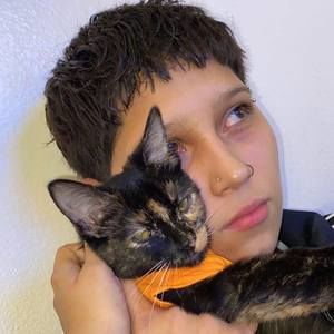 Meet your Posher, Selina